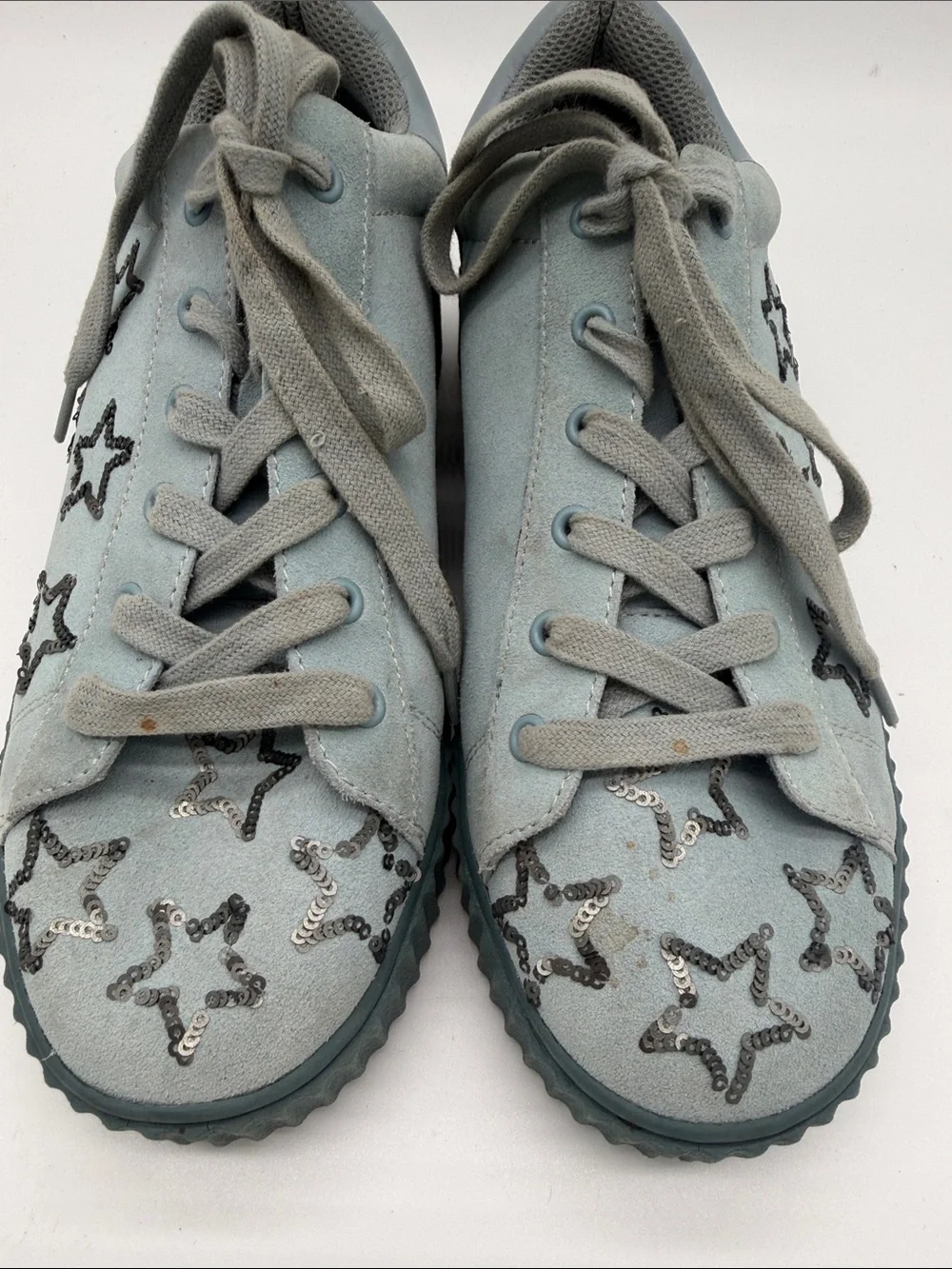 Gunmetal blue star suede platform sneaker
